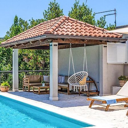 Villa Doli - Lovely Holiday Home With Private Pool Екстериор снимка
