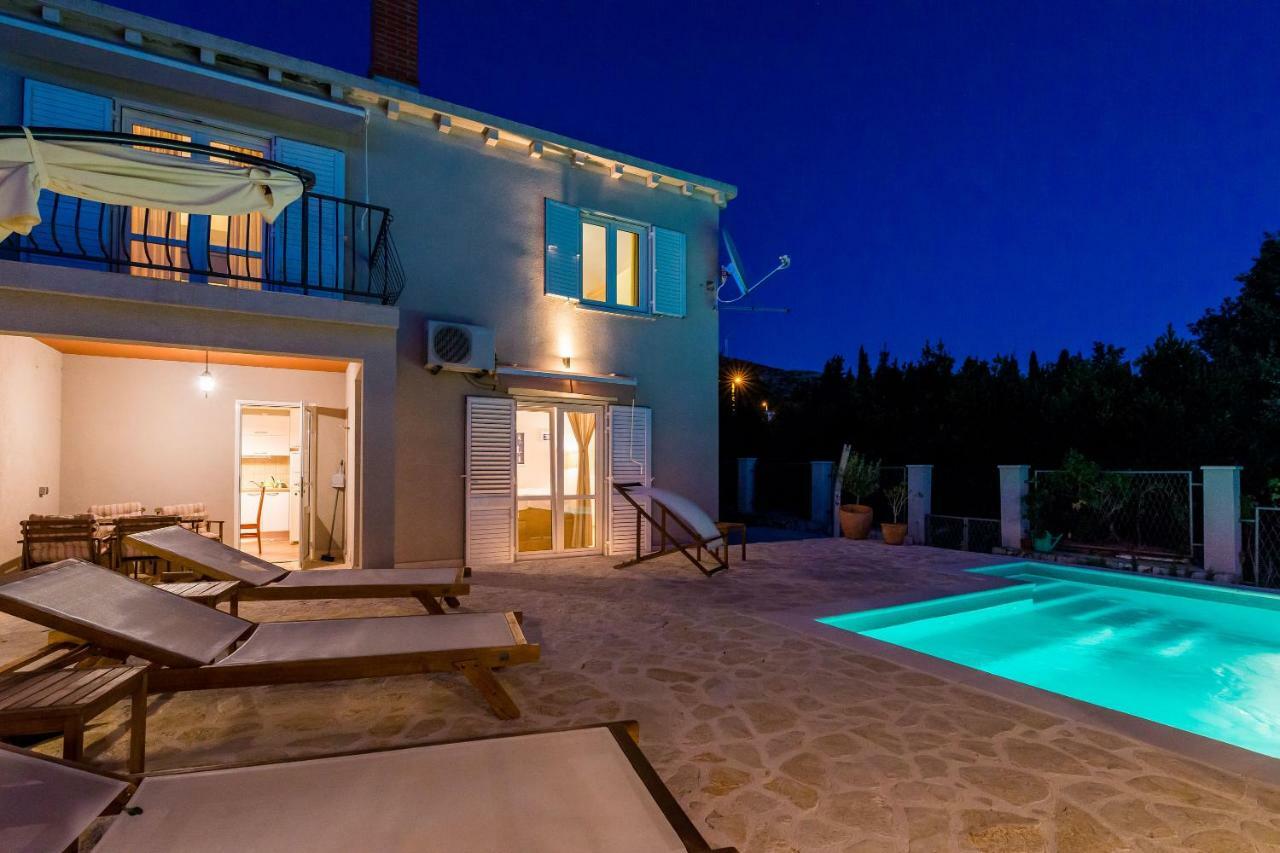 Villa Doli - Lovely Holiday Home With Private Pool Екстериор снимка