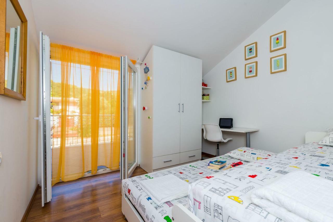 Villa Doli - Lovely Holiday Home With Private Pool Екстериор снимка